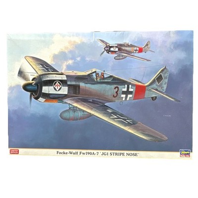 Hasegawa Focke-Wulf Fw190A-7 JG1 Stripe Nose Limited Edition 1:32 Kit