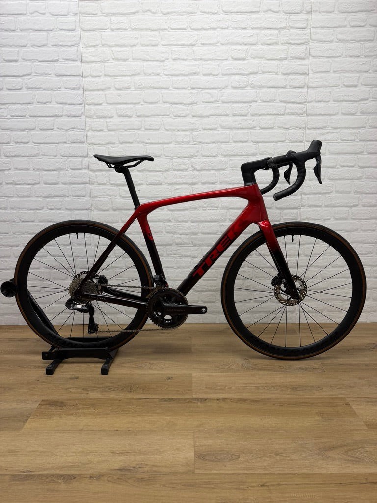 2025 Trek Domane SLR Project One 56cm Road Bike
