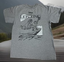 Disney's The Lion King T-Shirt Adult Medium Baby Simba