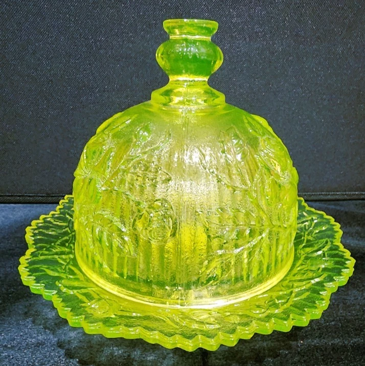Stunning Imperial Glass Open Rose Vaseline Uranium Covered Butter Dish. GLOWS!!
Opens in a new windo