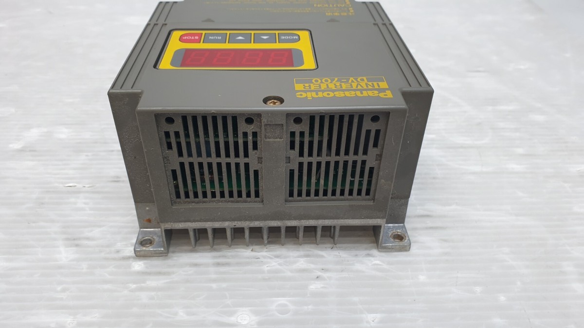 中古 Panasonic DV-700 INVERTER DV700S3700A1(LAER41205B091) Panasonic Inverter DV-700 Single Phase To 3-Phase Inverter Drive