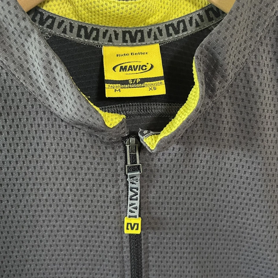 Mavic Mens Size ExtraSmall Cycling Jersey Grey and Yellow Loose Fit Short Sleeve - Image 2 of 4