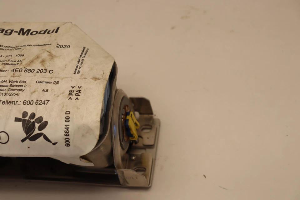 AUDI A8 QUATTRO S8 2004-2010 SALPICADERO PASAJERO DERECHO AIRBAG SRS OEM Foto 2 de 4