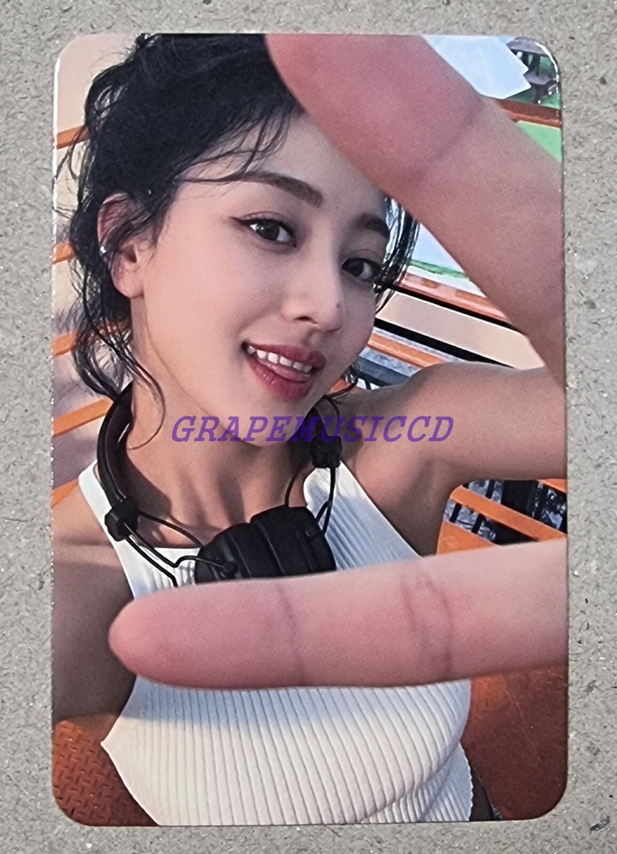 JIHYO TWICE 1ST MINI ALBUM ZONE LUCKY DRAW EVENT PHOTOCARD