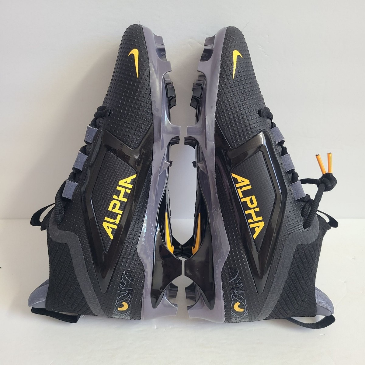 NEW Nike Alpha Menace Elite 4 Saquon Barkley Football Cleats HF4313-001 Size 8.5 Nike Alpha Menace 4 Elite  main image 3
