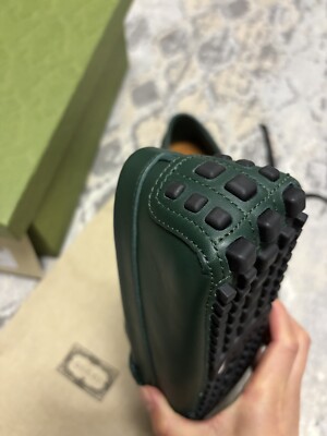 GUCCI INTERLOCKING G LOGO Green Leather Men display picture 3