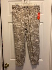 Wonder Nation XXL Girls New with tags Camo Pants