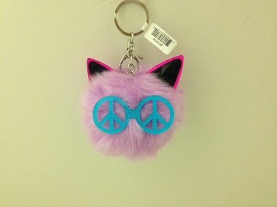 Master Toy Purple Pom Pom Plush Cat with Peace Sign Backpack Clip/Car Charm 3''