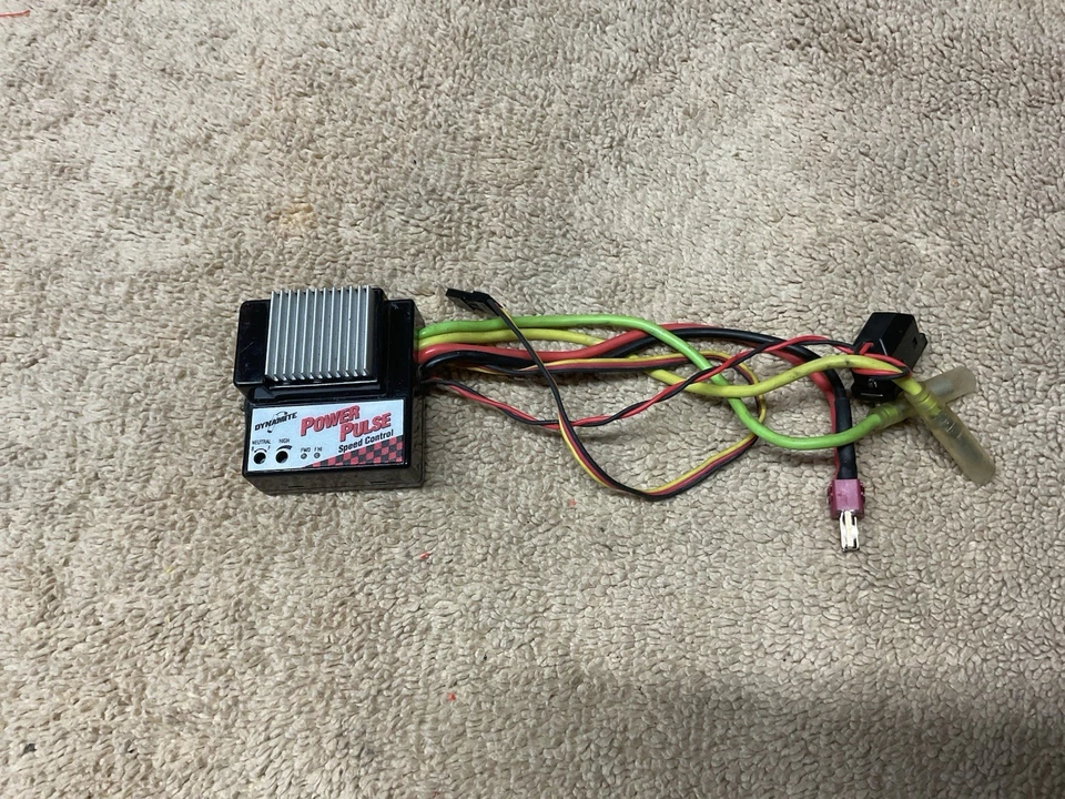 DYNAMITE Power Pulse Speed Control Forward-Brake Only Deans Conn Working Cond - Image 2 of 2