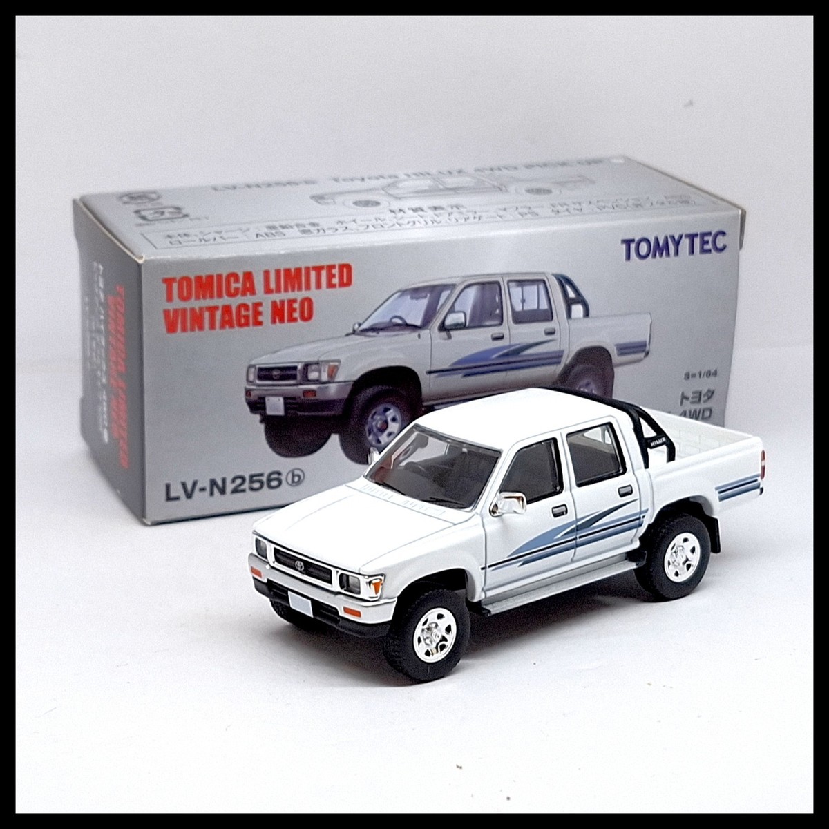 Tomica Limited Vintage NEO LV-N256b Toyota Hilux 4WD Pickup SSR 91