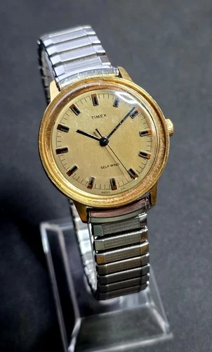 TIMEX Vintage 1971 Mens Watch SERVICED! 36mm, GREAT RUNNING CONDITION!