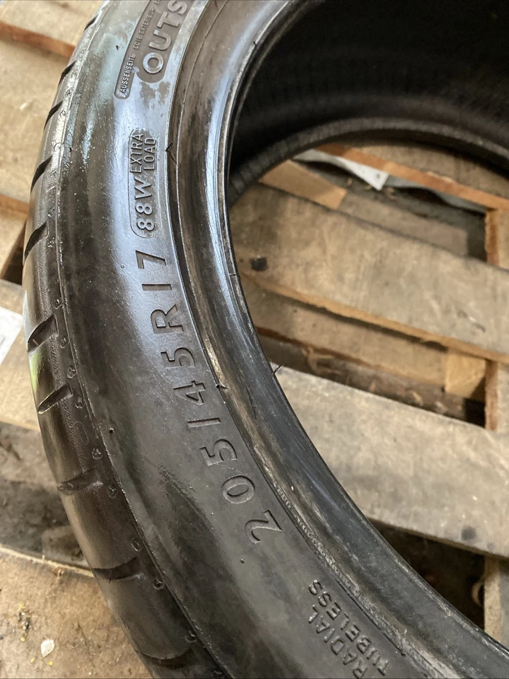 205/45 R17 88W XL DUNLOP SPORT MAXX RT ⭐️ DoT0416 | 3.1mm Tread - Image 4 of 4