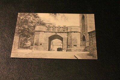 Linlithgow Palace, Gateway 
