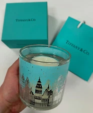 TIFFANY & CO. VIP GIFT CEDAR SCENTED FESTIVAL LONDON CITYSCAPE CANDLE IN BOX BAG