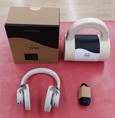 NWM BLUETOOTH Headphones MBH001 Authentic Audio Headset Very Good