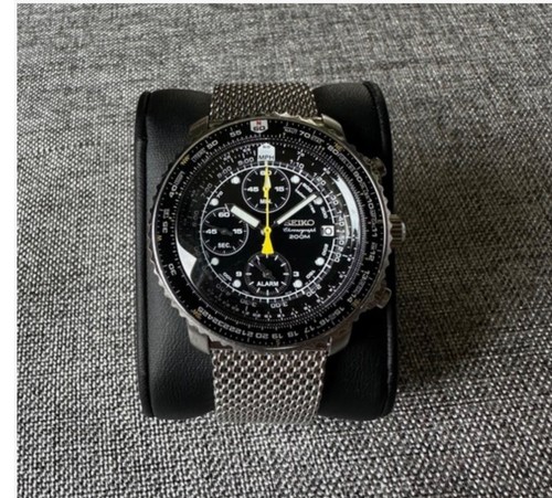 Seiko Quartz Flightmaster - SNA411P1