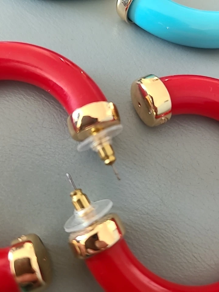 Neiman Marcus Hoop Earrings 2.5" Red And Turquis Gold Ends - Image 2 of 4