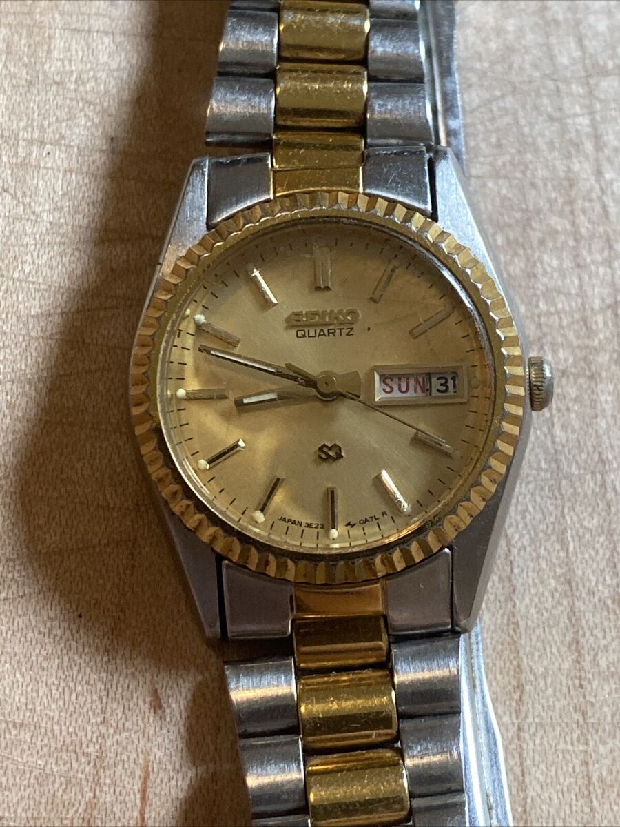 Vintage Seiko Women's Watch 3E23-0A60 Silver/Gold Tone Vintage Seiko Women's Watch 3E23-0A60 Silver/Gold Tone
