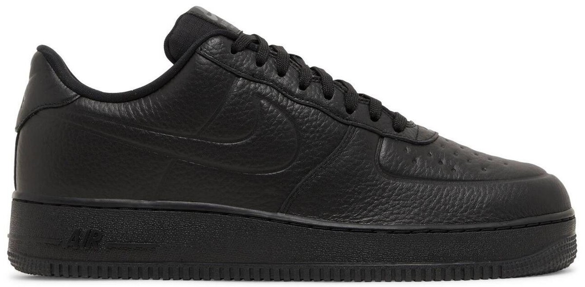 ★NIKE★大人気★AIR FORCE 1 07 PRO-TECH★追跡可 s-l1200.jpg