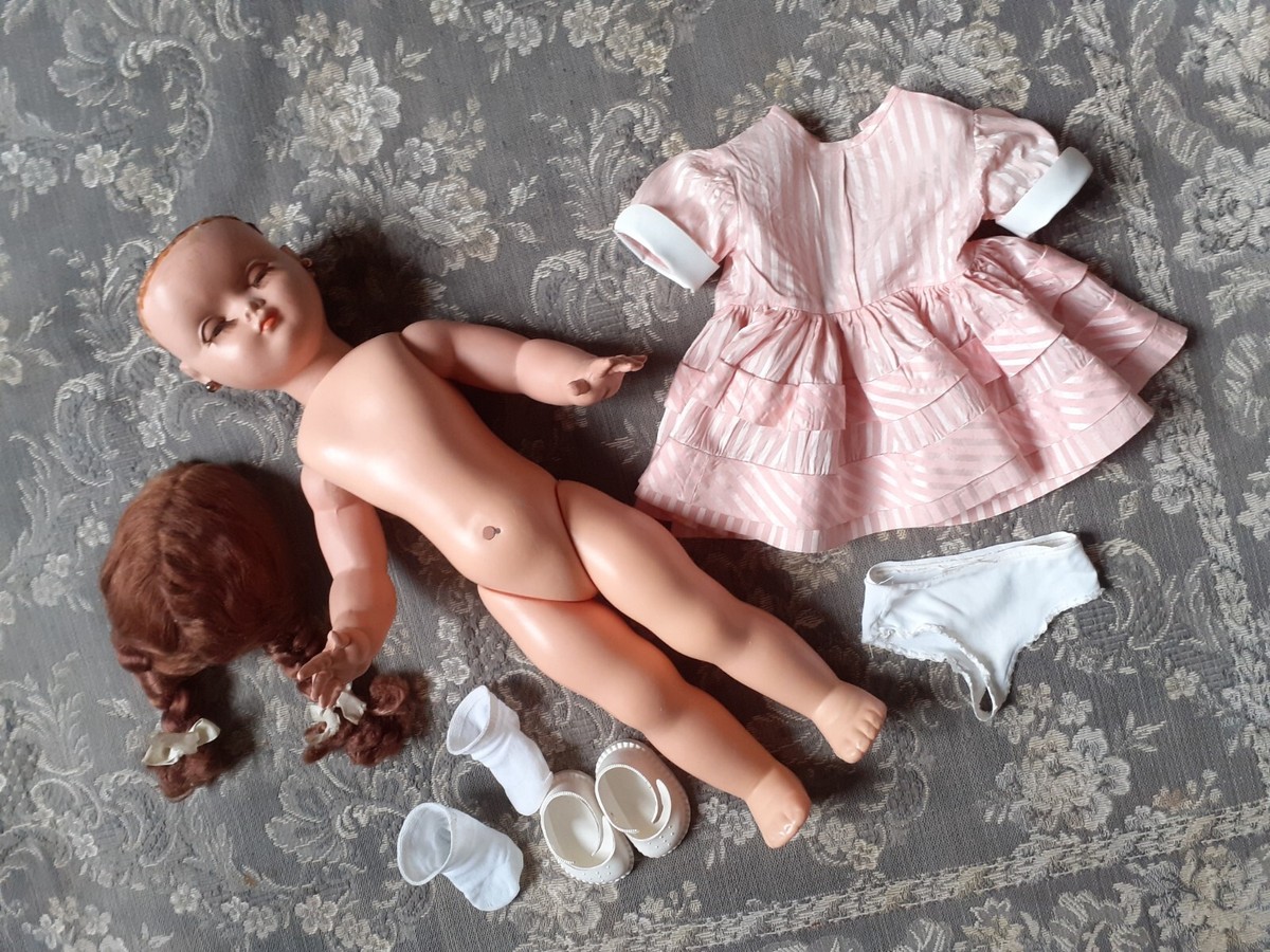 Poupée Bella 46 Cm – Rhodoïd Et Alkatène – Habits D'Origine