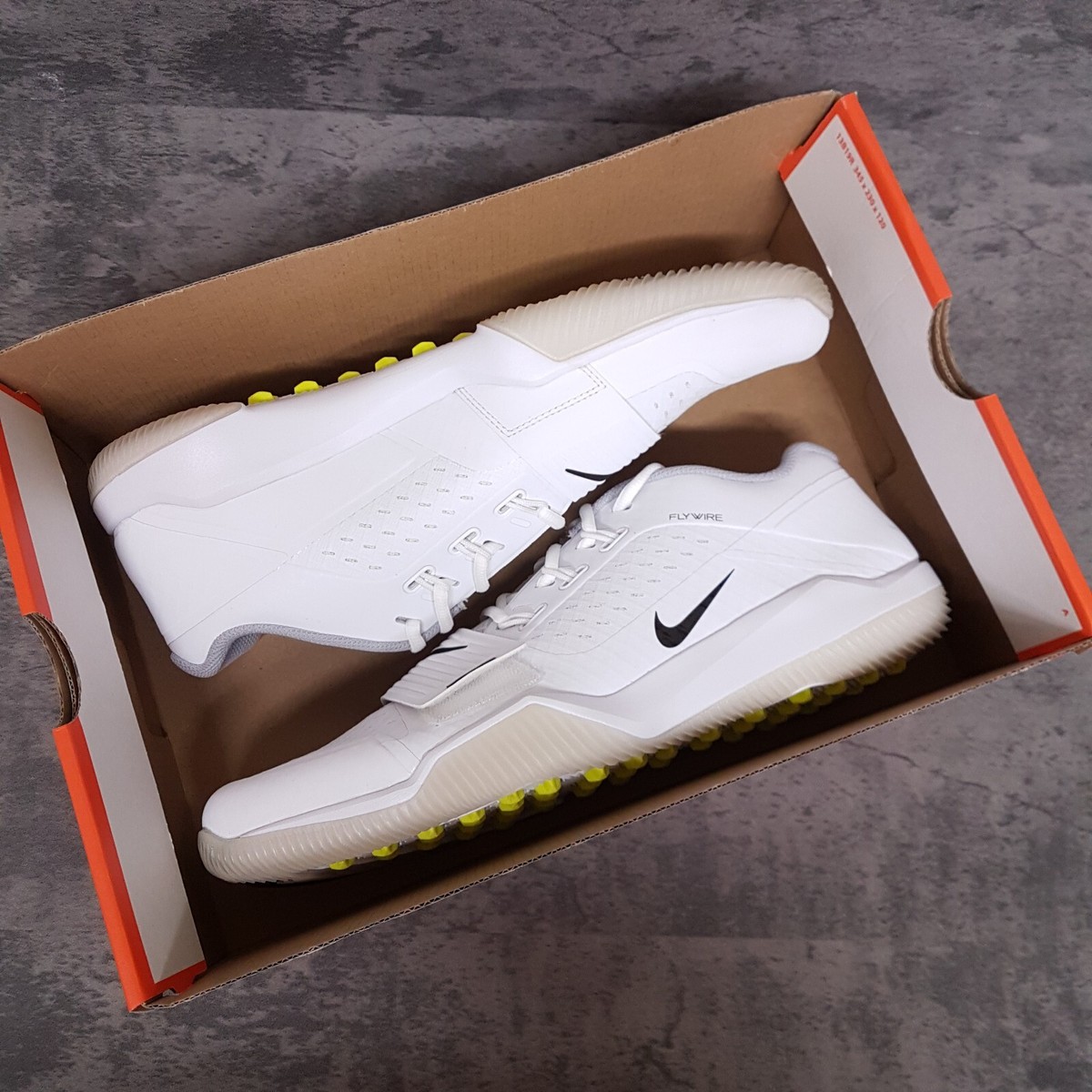 NIKE Alpha Menace Turf Low Training Shoes Mens Size 12.5  display picture 1