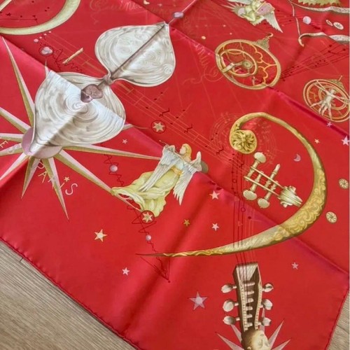Sciarpa Hermes Quintessenza 90 seta rossa con scatola etichette mai usata. - Foto 5 di 9