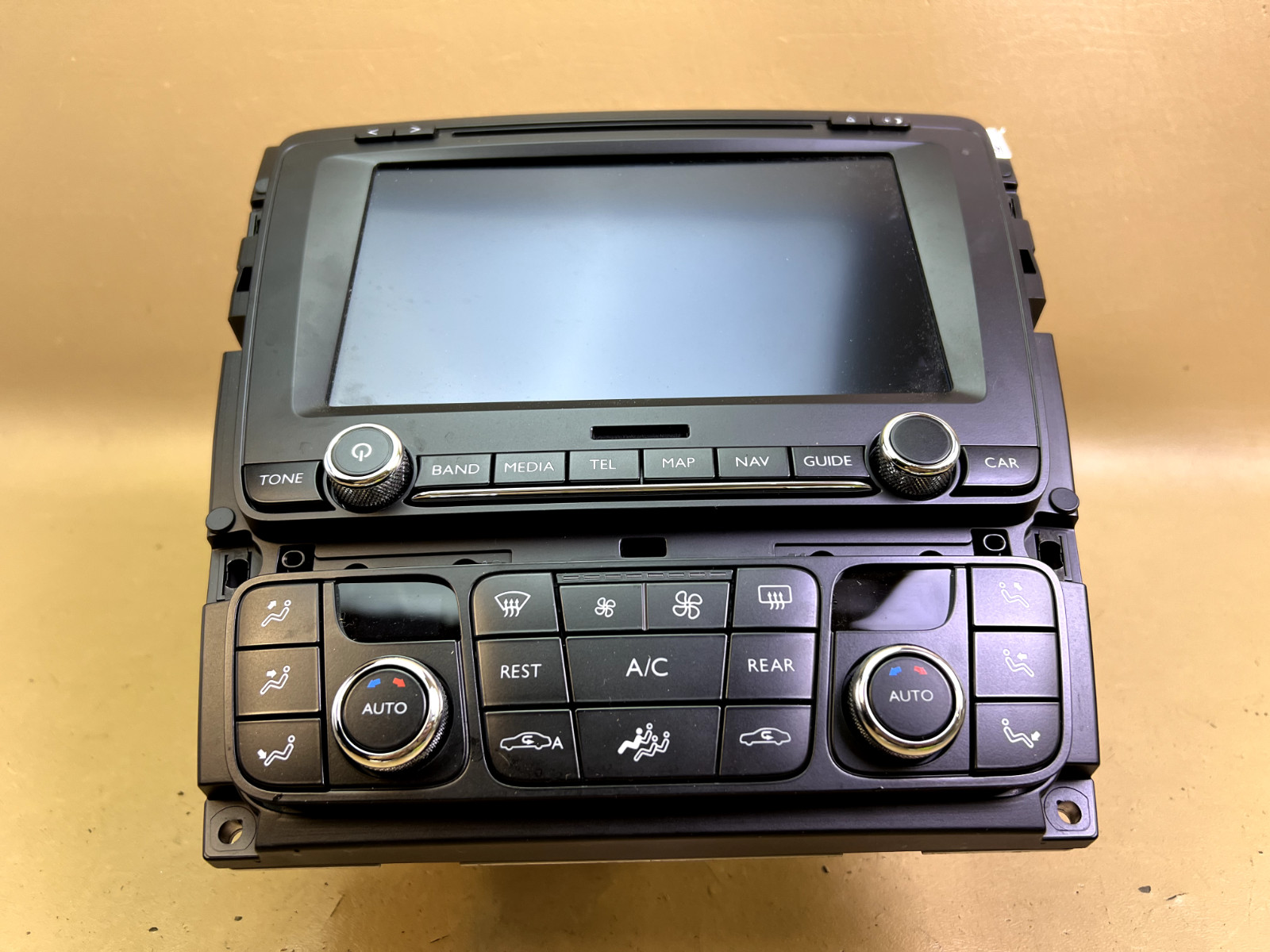 MINT!  05-11 Bentley Continental GT Flying Spur Audio Equipment Radio Head Unit
