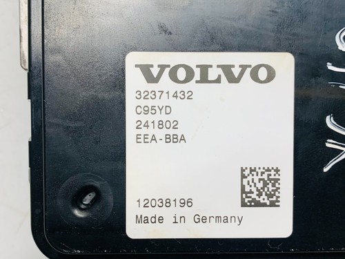 VOLVO XC40 POWER INVERTER CONTROL MODULE 2024 B3 PLUS MILD HYBRID 32371432 - Picture 16 of 16
