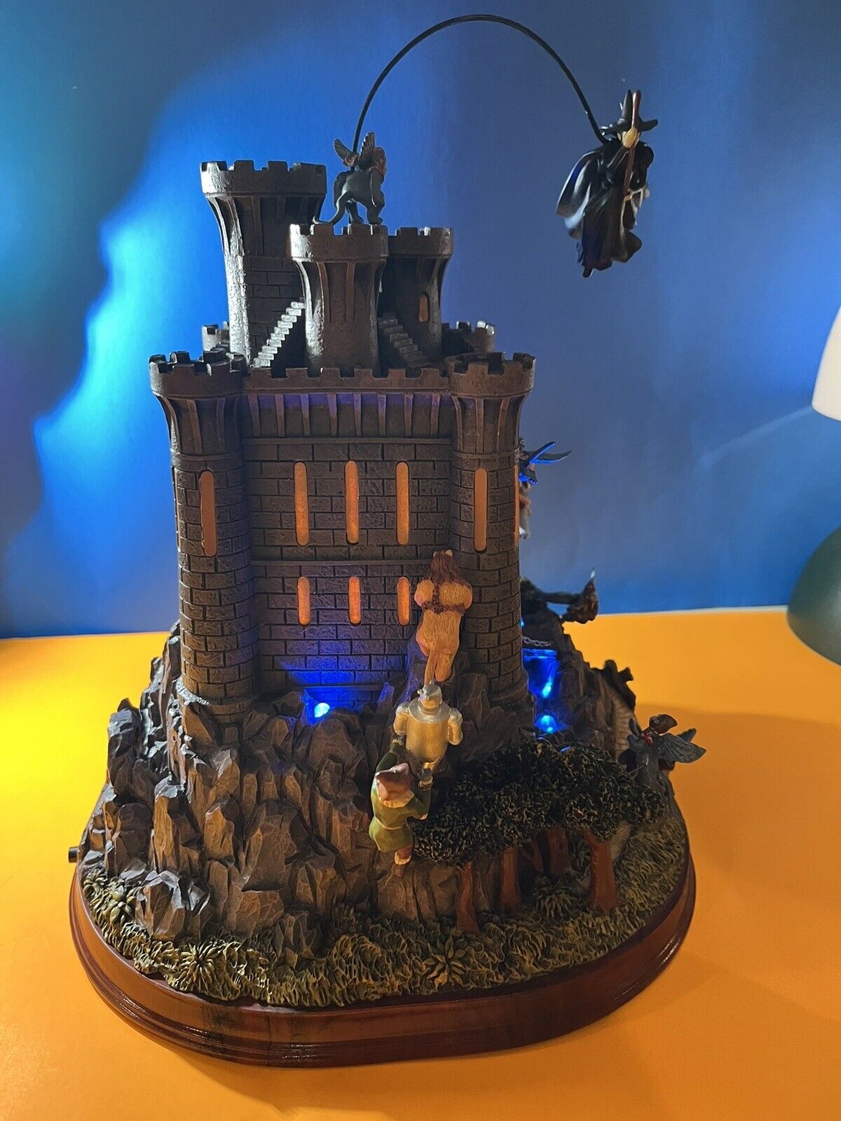 Picture 5 of 21