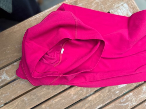 Lululemon Sz 4 Pink Raspberry Align Pants Yoga LW5BOBS Workout Athleisure - Picture 4 of 6