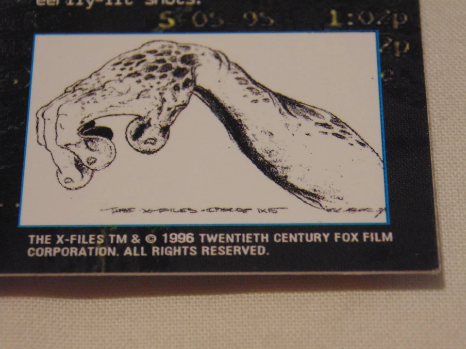 The X-Files Trading Card #60 ‘Production’ – Premium Season 1 By Topps 1995 Used - Image 4 of 4