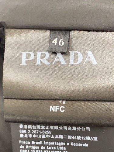 PRADA Down Vest 46 Polyester BLK Plain SGJ191 R132 1060 Used - Afbeelding 4 van 5