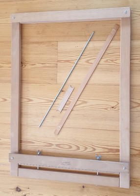 GLIMAKRA WEBRAHMEN 58 x 81 cm inklusive Weblatte, Metallstange und Webschiffchen