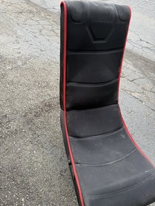 Gamer Rocking Seat w/speakers AUX audio input + music contols on Chair