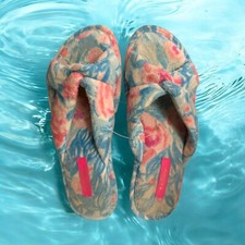Lilly Pulitzer Bondi Blue My Little Peony Size 7/8 House Slippers Pool Shoes