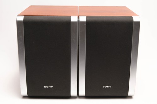 Sony SS-DV2D Bookshelf Speakers - Magnetically Shielded - Picture 4 of 13
