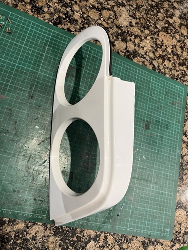 R33 SKYLINE GTR RÜCKLEUCHTE CLUSTER SURROUND TRIM LINKS N/S - Bild 3 von 5