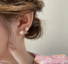 Tulip With White Faux Pearl Earrings