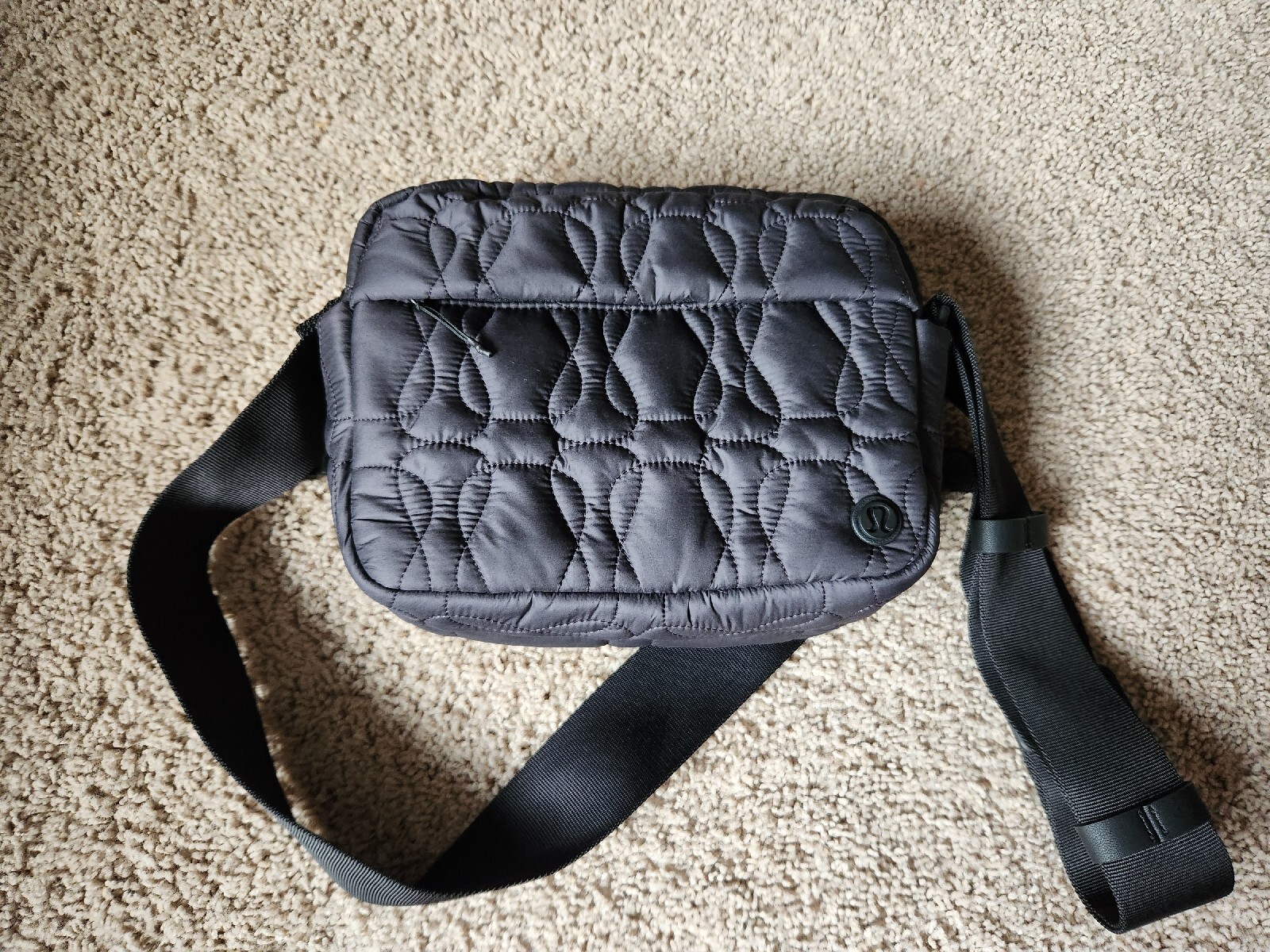 Lululemon Quilted Embrace Crossbody Bag. Black. 4L eBay