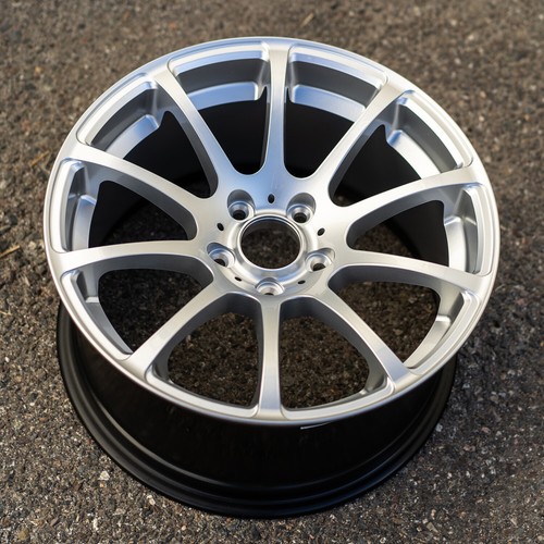 (1) 18" VMR Wheels V701 18x9.5 et50 | 5x120 | 72.6mm Bore | Hyper Silver - Picture 4 of 6