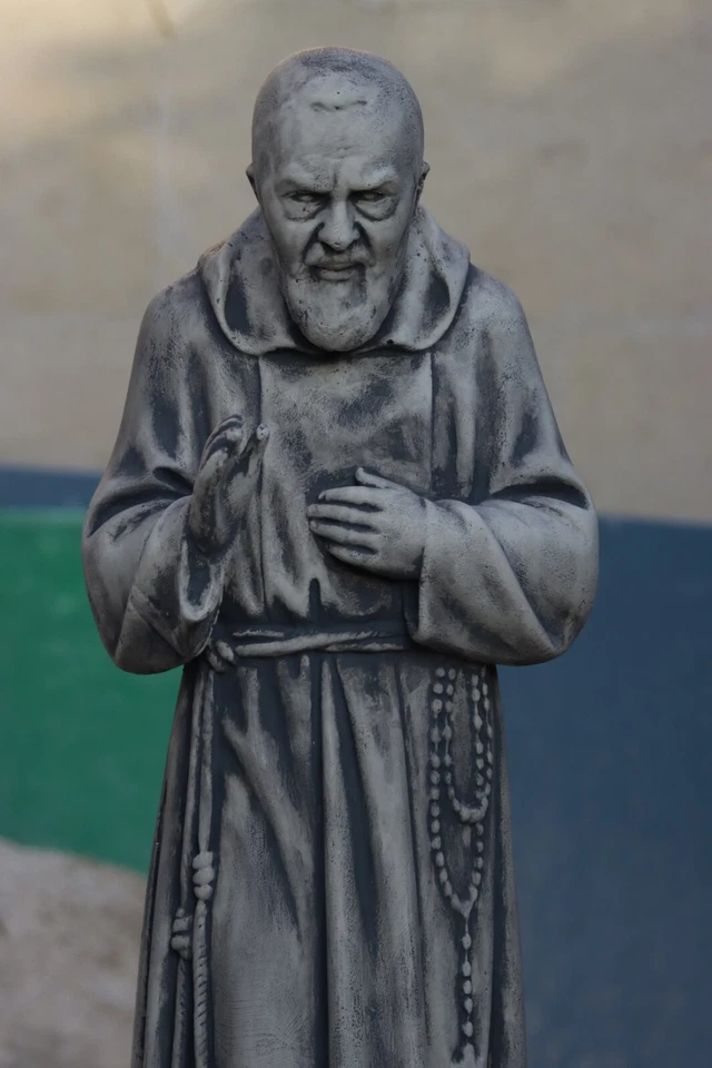 Statua Padre Pio H90cm in Cemento - Immagine 2 di 4