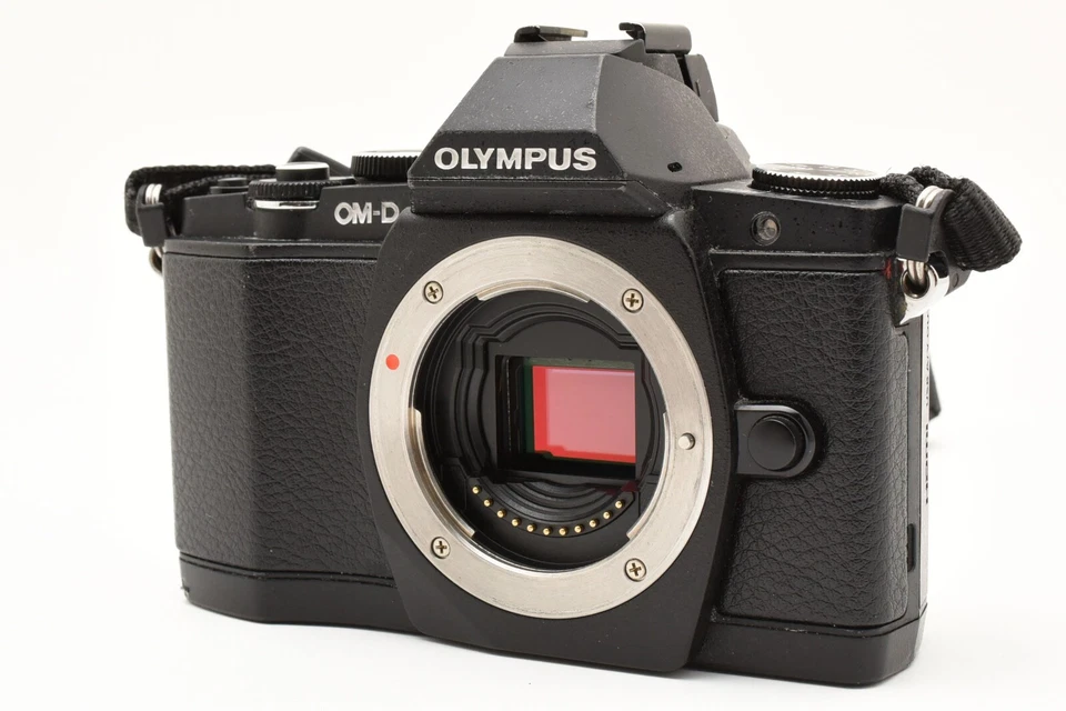 OLYMPUS OM-D E-M5 16.1MP Mirrorless Digital Camera Body Black From JAPAN - Image 2 of 4