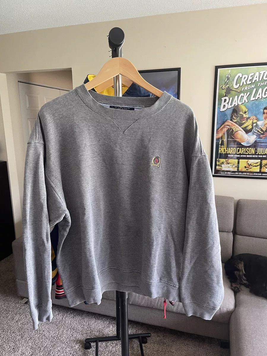 Vintage Tommy Hilfiger Crewneck Sweatshirt Essential Classic Gray