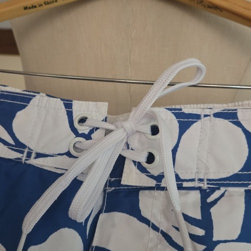 NUEVO - OLD NAVY - Para hombres Surf Hawaiano Floral Board SHORTS con inserción de malla - Talla - Imagen 3 de 6