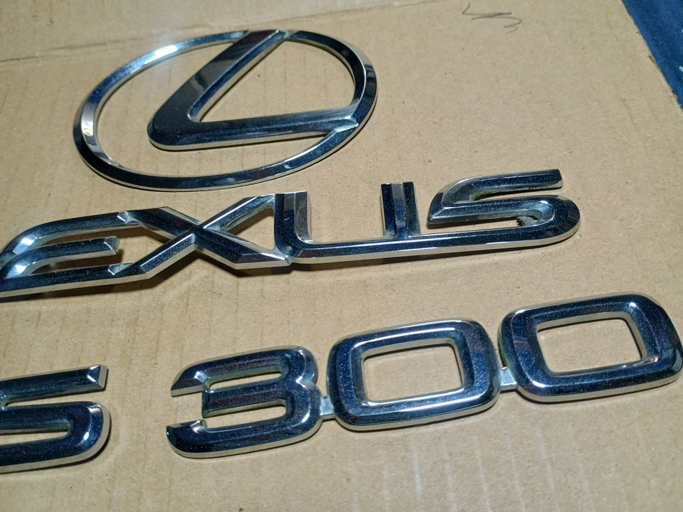 1998-2005 LEXUS GS300 REAR TRUNK LID EMBLEM BADGE LOGO OEM 98 99 00 01 02 03 04 - image 4 of 4