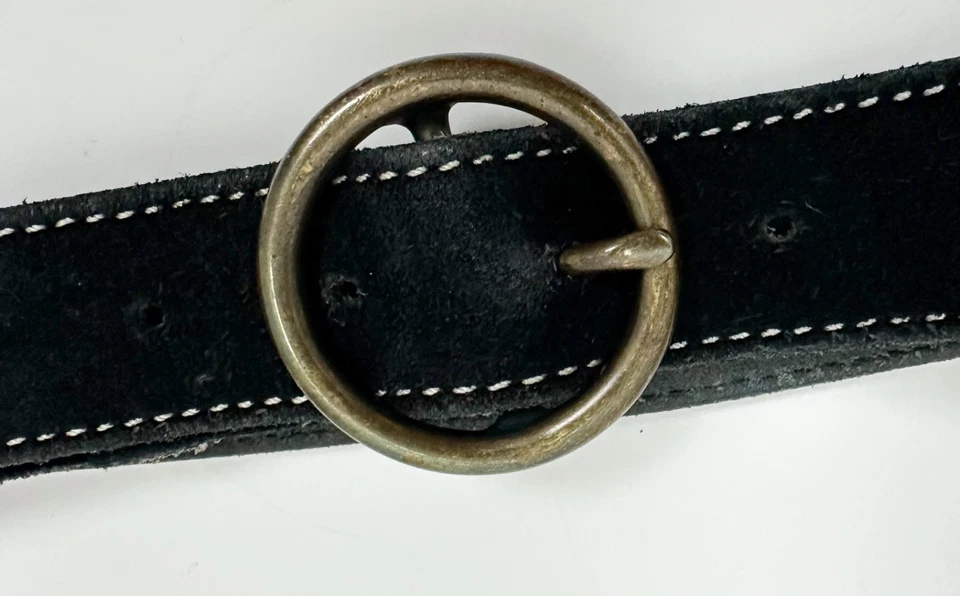 Cinturón de gamuza GAP vintage años 90 pequeño cuero negro hebilla redonda minimalista Foto 4 de 4