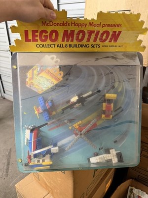 Vin 1989 McDonald's LEGO MOTION Happy Meal Toy Display Set