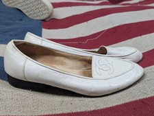 CHANEL Women's White Leather Loafers Size Size Dress Shoes Flats Vintage 
