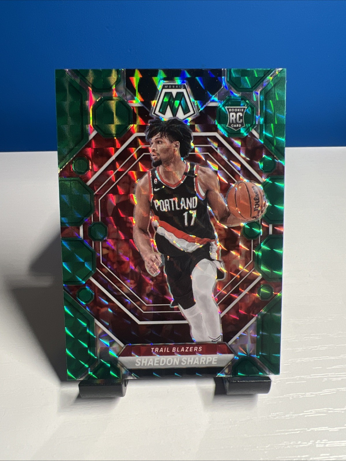 2022-23 Panini Mosaic - Rookies Shaedon Sharpe #213 Green Mosaic Prizm (RC)