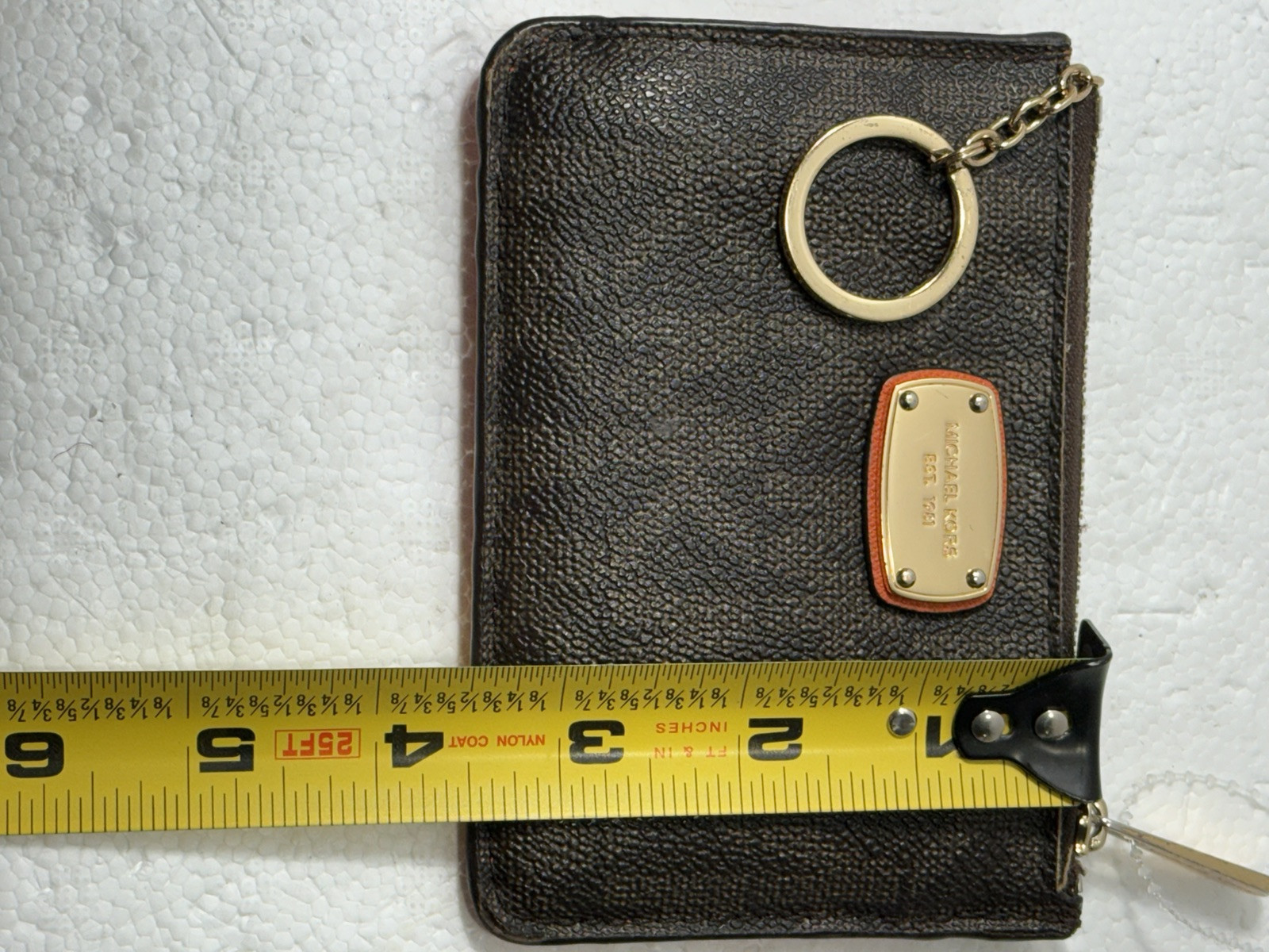 Michael Kors Small Key Chain Wallet Zip Top Leather Coin Pouch Brown/Black SEE